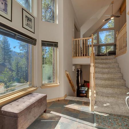 Sugar Pine Lodge - Four Bedroom Home เซาท์เลคทาโฮ ภายนอก รูปภาพ